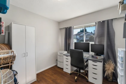 Bedroom 3 Photo of 20255 Chatwin Avenue, Maple Ridge, BC