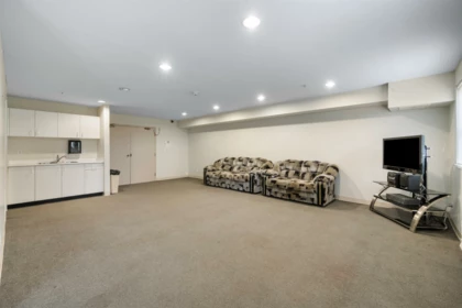 Staircase Photo of 401 10533 University Drive, Surrey, BC