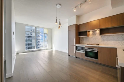 3803 6588 Nelson Avenue, Burnaby, BC, Burnaby — Apartment/Condo for sale