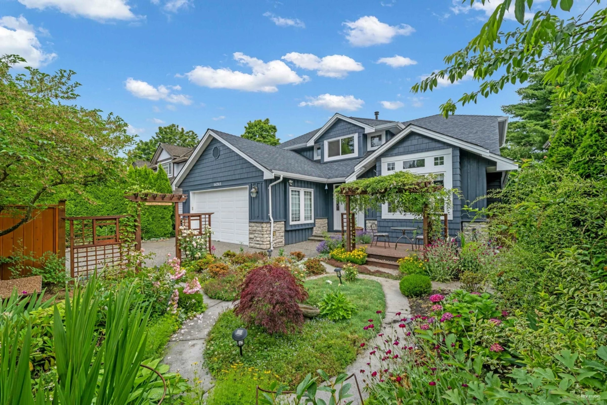 Exterior Rear Photo of 14741 30 Avenue, Surrey, BC