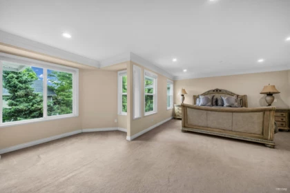Basement Recreation Room Photo of 14741 30 Avenue, Surrey, BC