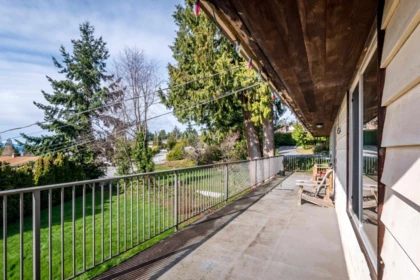 Office / Den Photo of 4902 Laurel Avenue, Sechelt, BC