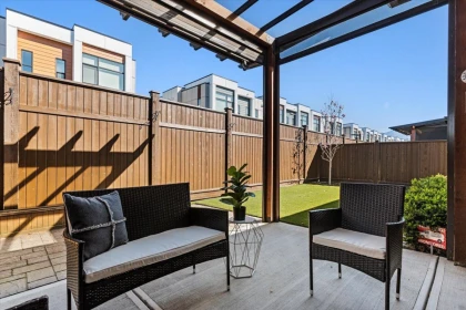 Outdoor Deck Photo of 85 46110 Thomas Road, Chilliwack, BC