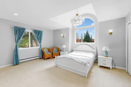 Entry Foyer Photo of 10566 168 Street, Surrey, BC