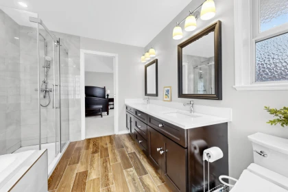 Powder Room Photo of 10566 168 Street, Surrey, BC