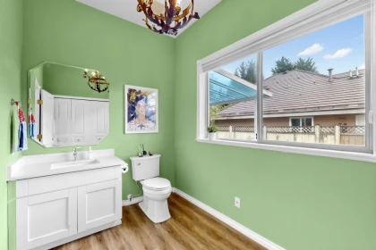 Walk-In Closet Photo of 10566 168 Street, Surrey, BC