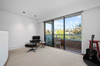 Basement Recreation Room Photo of 210 2450 Cornwall Avenue, Vancouver, BC