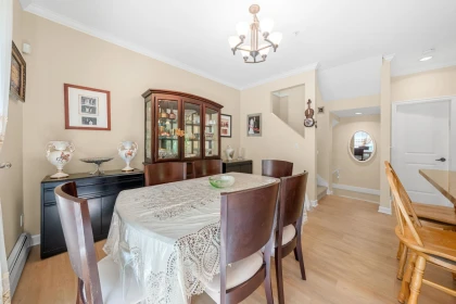Hallway Photo of 15 3150 Sunnyhurst Road, North Vancouver, BC