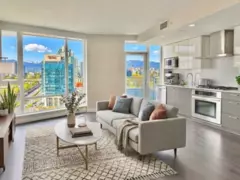 2015 1618 Quebec Street, Vancouver, BC