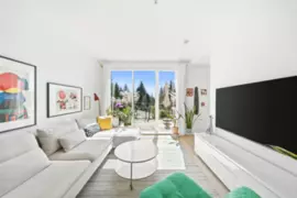 209 9888 University Crescent, Burnaby, BC