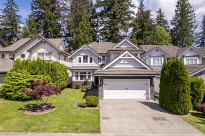 Hot Tub / Spa Photo of 3303 Chartwell Green, Coquitlam, BC