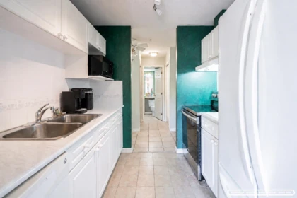 Primary Bathroom Photo of #212 4758 53 Street, Delta, BC