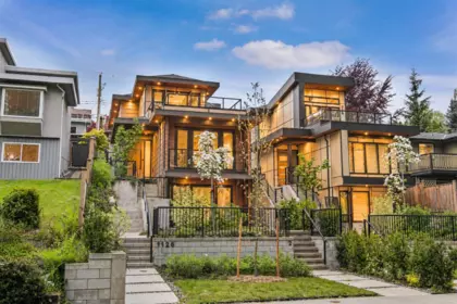 Front Yard Photo of 1126 Heywood Street, North Vancouver, BC