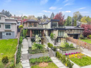 Garden / Landscaping Photo of 1126 Heywood Street, North Vancouver, BC
