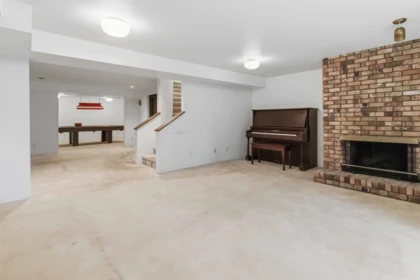 Hallway Photo of 3427 140 Street, Surrey, BC