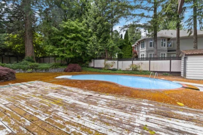 Hot Tub / Spa Photo of 3427 140 Street, Surrey, BC