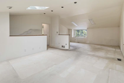 Loft / Bonus Room Photo of 3427 140 Street, Surrey, BC