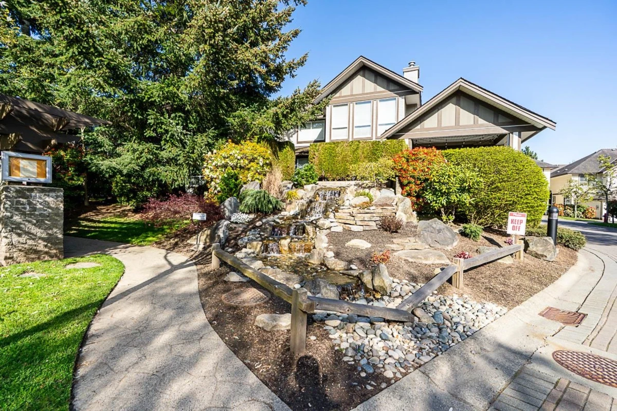 Living Room Photo of 42 8250 158 Street, Surrey, BC