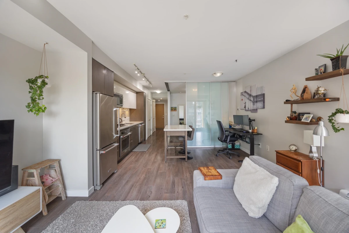 Living Room Photo of 619 384 E 1st Avenue, Vancouver, BC