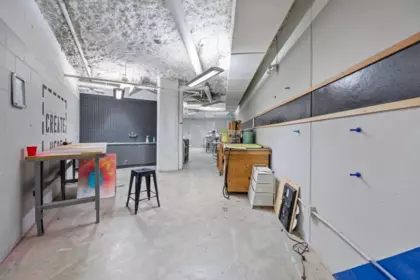 Front Yard Photo of 619 384 E 1st Avenue, Vancouver, BC