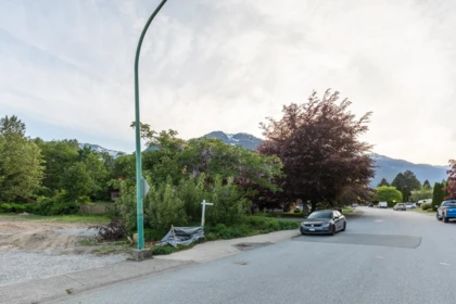 Primary Bedroom Photo of 1583 Eagle Run Drive, Squamish, BC