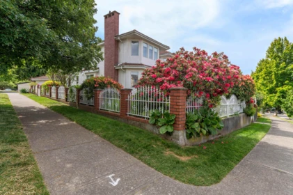 7416 Jasper Crescent, Vancouver, BC, Vancouver — Single Family Residence for sale