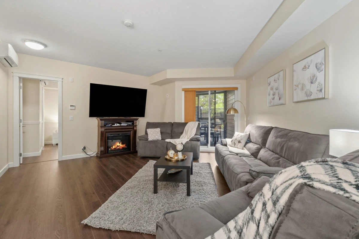Family Room Photo of 208 20376 86 Avenue, Langley, BC