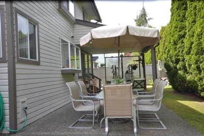 Backyard Photo of 660 Walnut Place, Coquitlam, BC