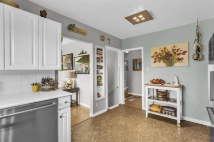 Breakfast Nook Photo of 901 Calverhall Street, North Vancouver, BC