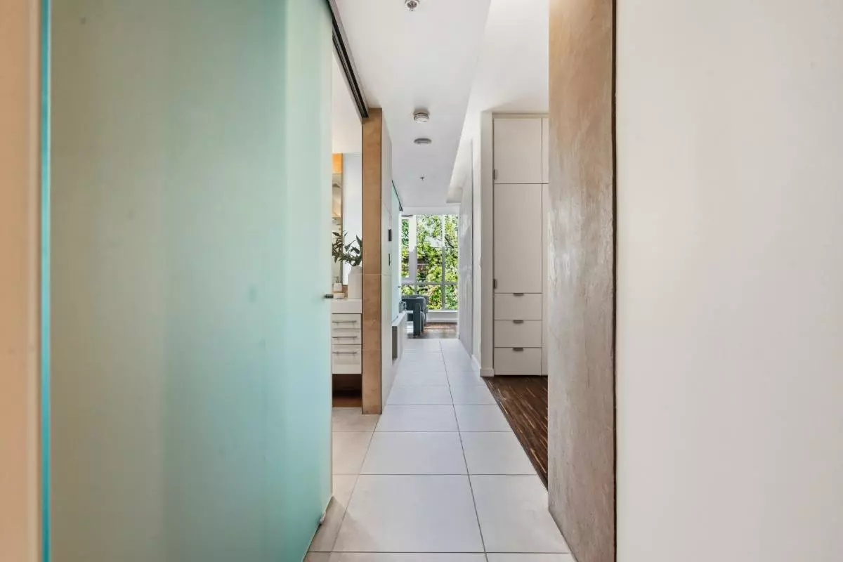 Family Room Photo of 609 36 Water Street, Vancouver, BC