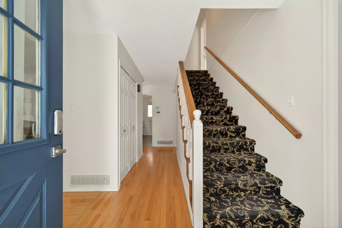 Family Room Photo of 4460 Atlee Avenue, Burnaby, BC