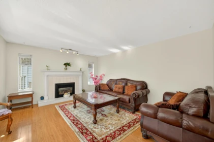 Kitchen Photo of 4460 Atlee Avenue, Burnaby, BC