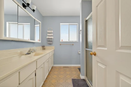 Laundry Room Photo of 4460 Atlee Avenue, Burnaby, BC