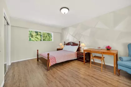 Powder Room Photo of 4460 Atlee Avenue, Burnaby, BC
