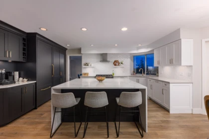 Kitchen Island Photo of 4702 Stahaken Court, Tsawwassen, BC