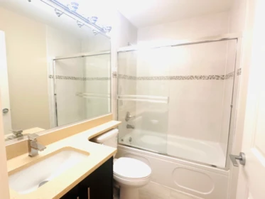 Primary Bedroom Photo of 16 9811 Ferndale Road, Richmond, BC