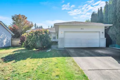 1953 158a Street, Surrey, BC, Surrey — Single Family Residence for sale