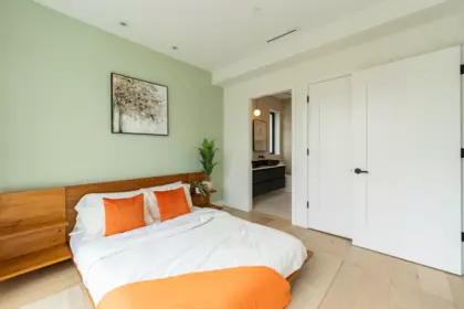 Hot Tub / Spa Photo of 858 W 64th Avenue, Vancouver, BC