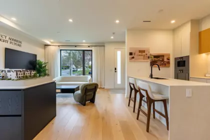 Kitchen Photo of 858 W 64th Avenue, Vancouver, BC