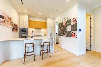 Primary Bedroom Photo of 858 W 64th Avenue, Vancouver, BC
