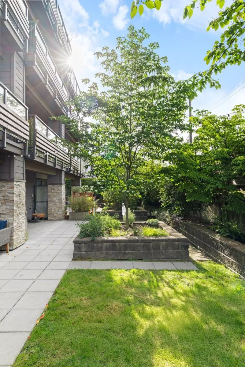 Dining Area Photo of 102 1661 E 2nd Avenue, Vancouver, BC