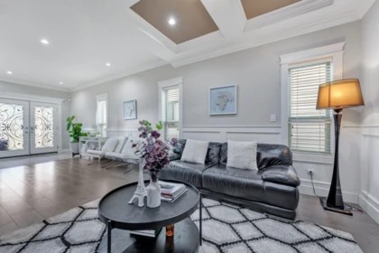 Pantry Photo of 221 Campbell Street, New Westminster, BC