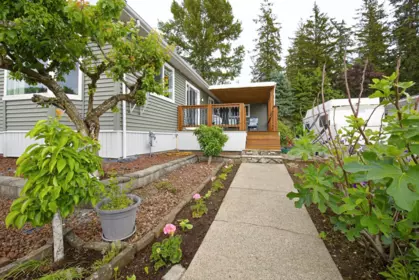 Outdoor Deck Photo of 250 27111 Avenue, Langley, BC