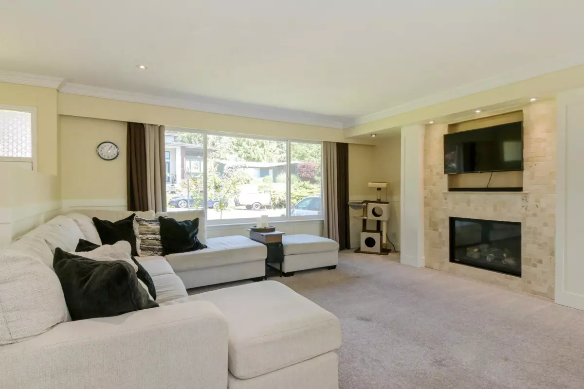 Family Room Photo of 32600 Willingdon Crescent, Abbotsford, BC