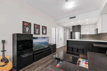 Kitchen Island Photo of 137 5311 Cedarbridge Way, Richmond, BC