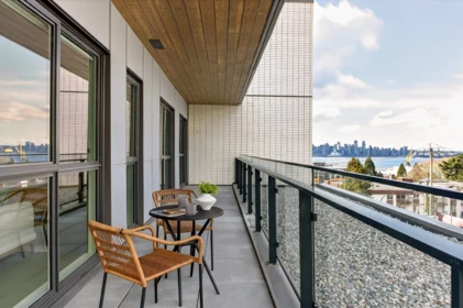 Breakfast Nook Photo of 321 422 E 3rd Street, North Vancouver, BC