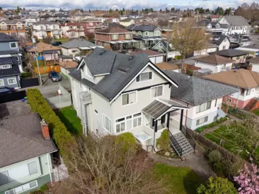 Community Amenities Photo (Clubhouse) of 111 E 61ST AVENUE, Vancouver BC V5X 2B3