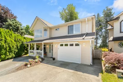 27166 33 Avenue, Langley, BC, Langley — Single Family Residence for sale