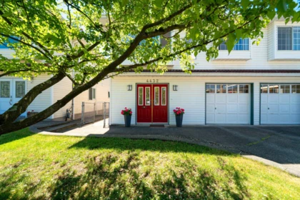 4432 Graveley Street, Burnaby, BC, Burnaby — Single Family Residence for sale