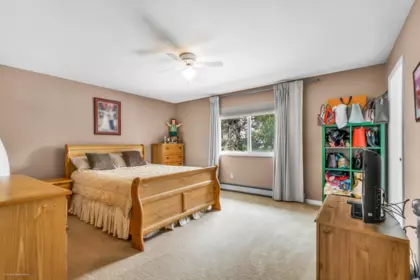 Basement Recreation Room Photo of 6227 Crescent Place, Delta, BC